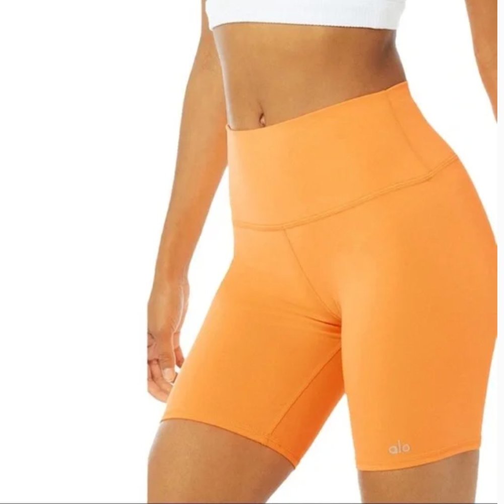 Alo Yoga Bike Shorts Orange Neon Airbrush